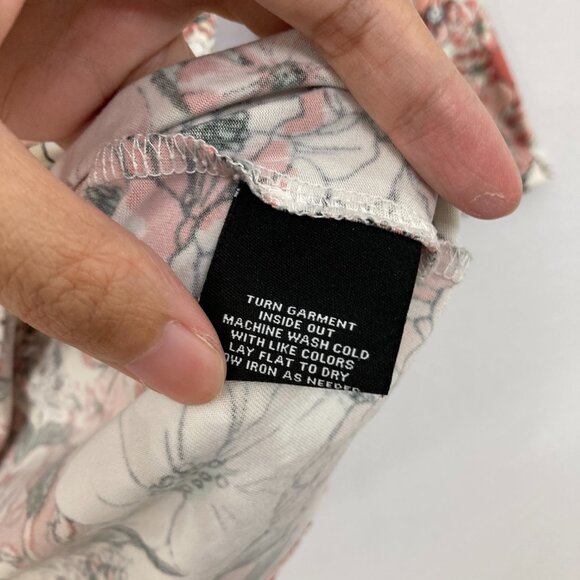 Nue Options size XL Multi Color Floral Soft Stretch Knit Flare Sleeve Comfy Top - Picture 7 of 9